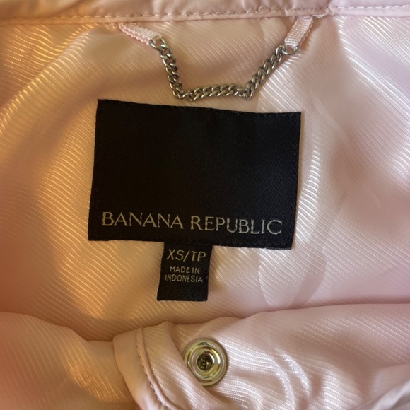 Banana Republic Light Puffer Jacket - Picture 3 of 4